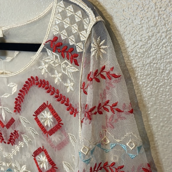 Sundance Sheer Cream Embroidered Boho Short Sleeve Blouse | Size Medium - Picture 4 of 7
